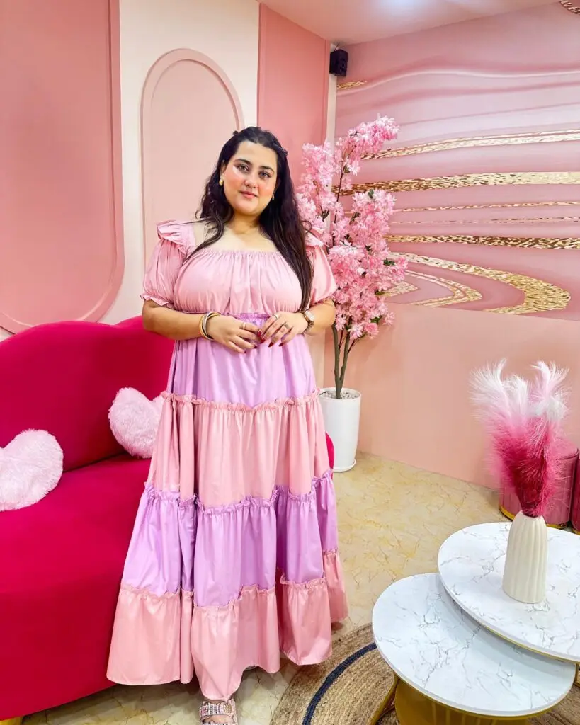🌸 From Layered Dresses to Shirt Dresses: 5 Must-Have Dresses for Women